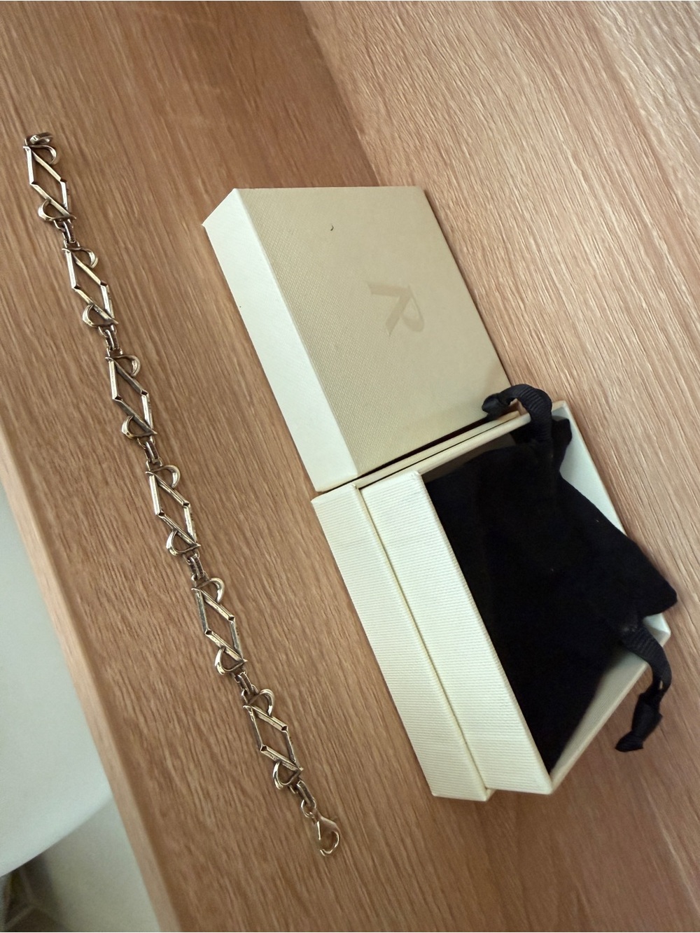 Represent Initial Chain Bracelet - Picture 4 of 8